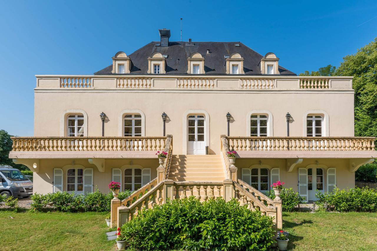 Château De Puy Robert Lascaux