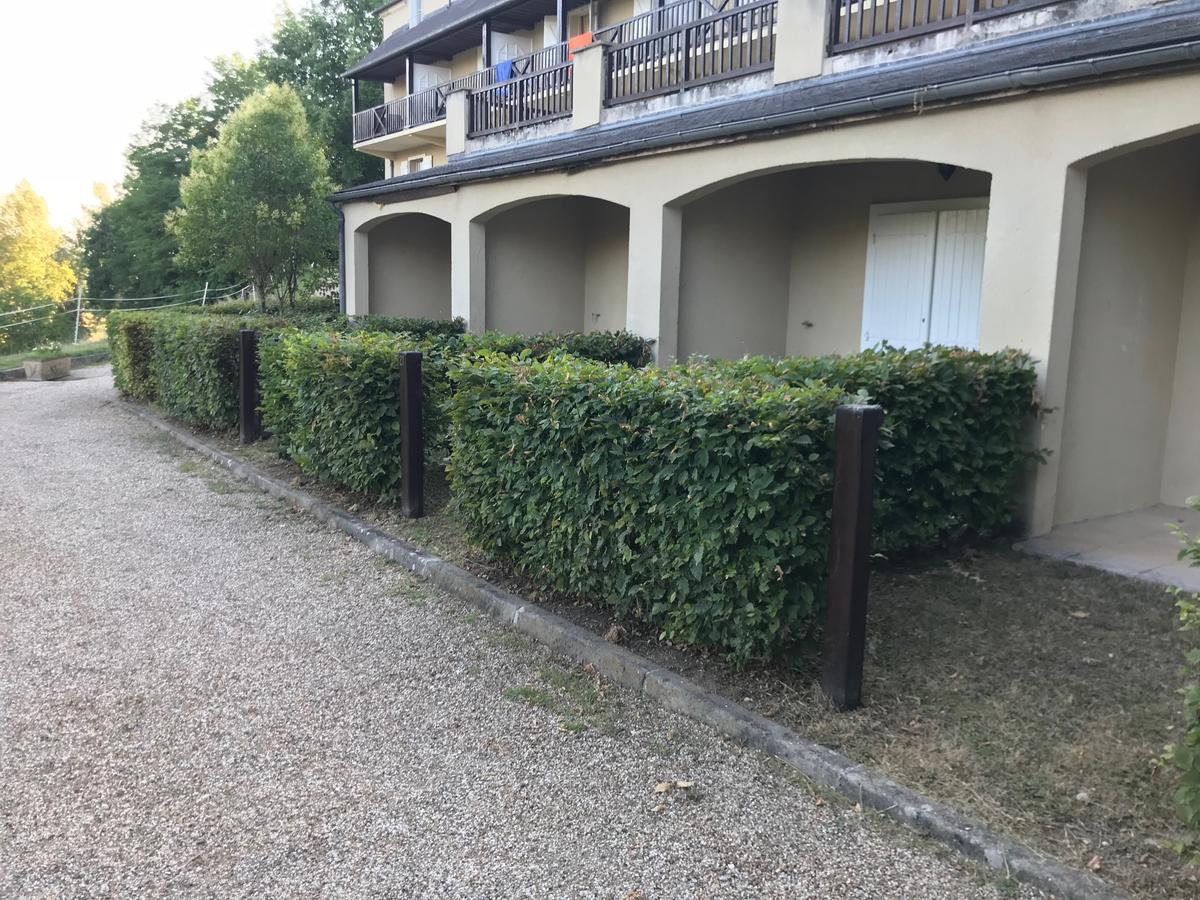 Holiday park Domaine De Puy Robert Lascaux - A 800m Grotte De Lascaux - Avec Piscine - Et Gites-appartements - Sarlat - Dordogne 4*